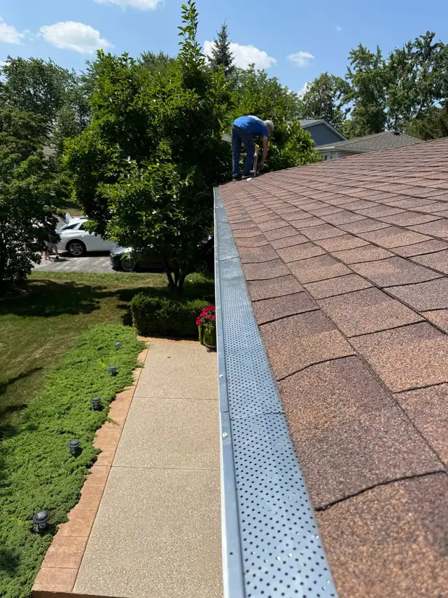 Gutter Cleaning - Photo 5