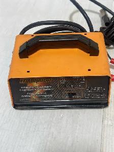 Eliminator Battery Charger