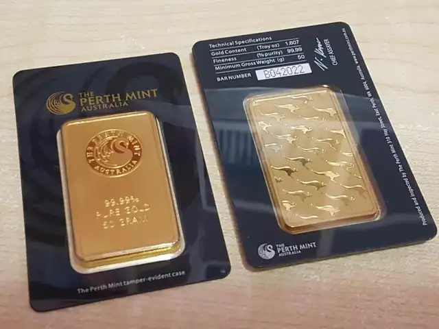 The Perth Mint 50g Gold Plated Collection Bar for C$200!
