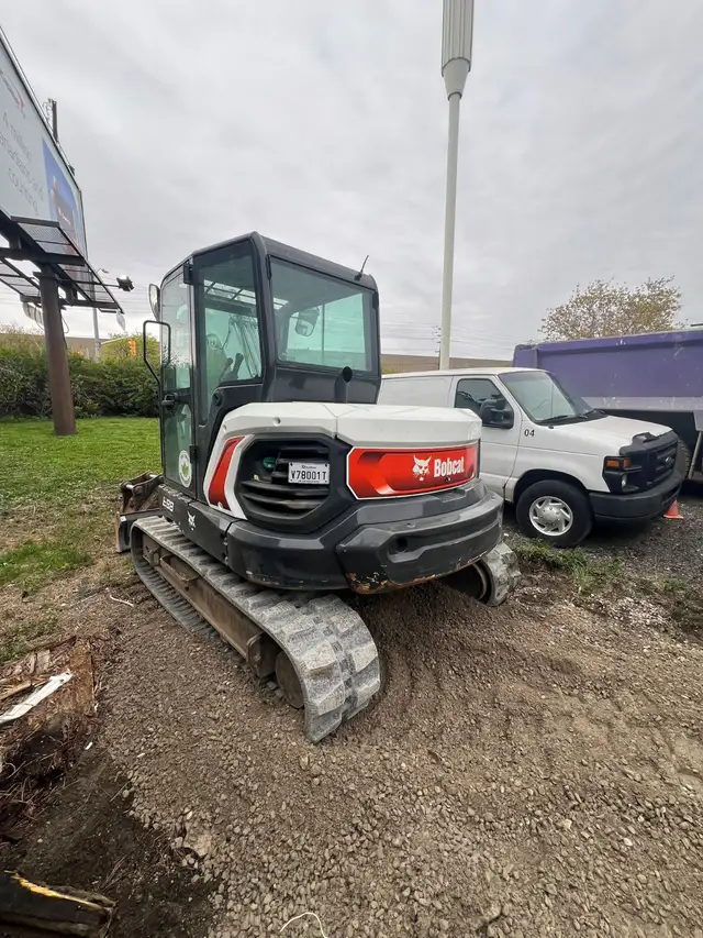 Renting: Excavator and Bulldozer - Photo 6