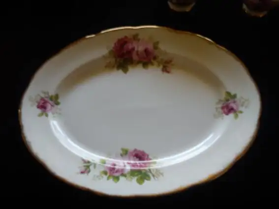 Royal Albert - American Beauty - Photo 2