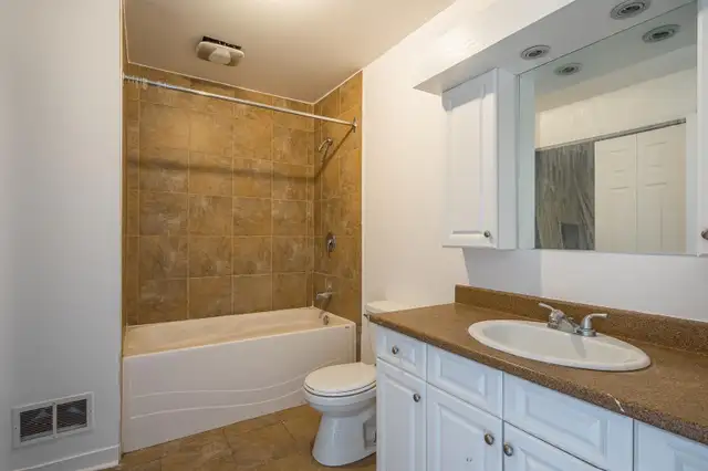 condo 3 1/2 sà louer entièrement renové à Carignan rive sud - Photo 5