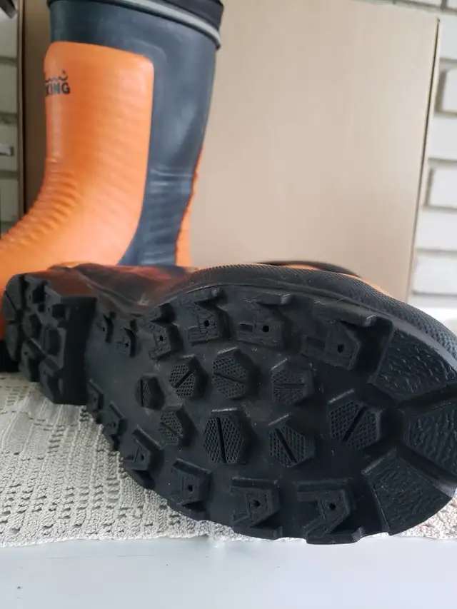 BOTTES DE TRAVAIL DE MARQUE VIKING  SUPER ACHAT! - Photo 3