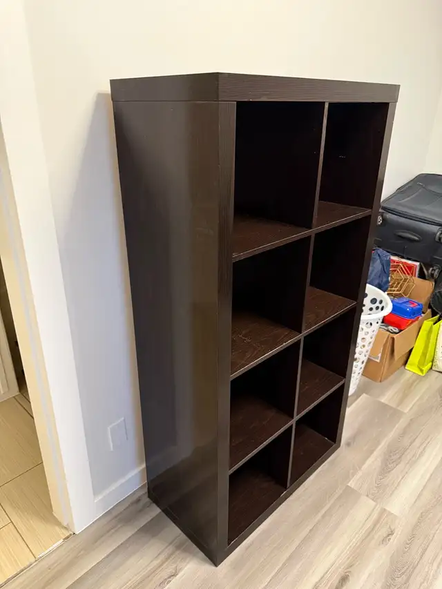 free book shelf
