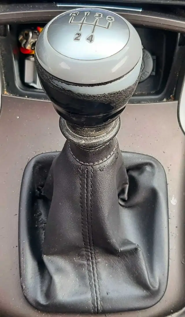 5 speed manual Hyundai Sonata GL gets 5.8L/100kms fuel economy! - Photo 5