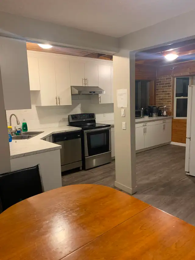 Room for rent - Photo 2