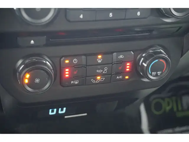 2018 Ford F-150 XTR 4X4 V6 3.5L ECOBOOST SIÈGES CARPLAY 87 923 K - Photo 28