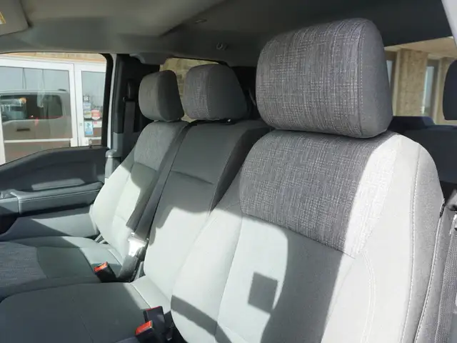2023 Ford F-250 XLT 4WD SuperCab 6.75' Box -  7.3L GODZILLA - Photo 16