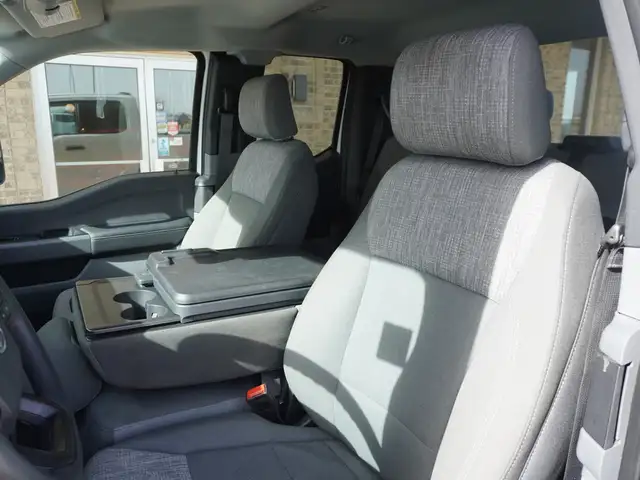 2023 Ford F-250 XLT 4WD SuperCab 6.75' Box -  7.3L GODZILLA - Photo 17
