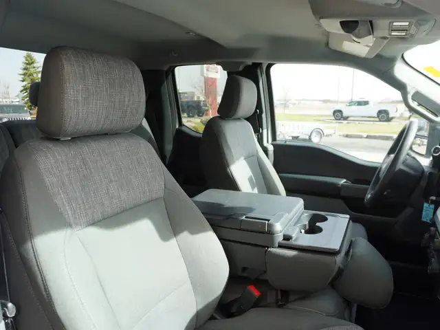 2023 Ford F-250 XLT 4WD SuperCab 6.75' Box -  7.3L GODZILLA - Photo 28