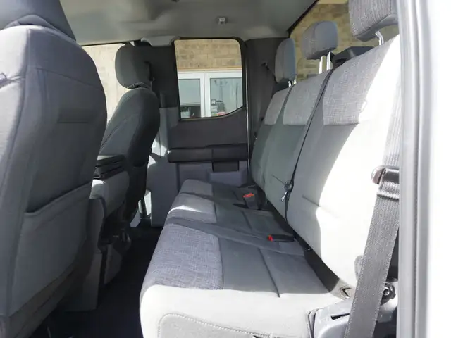 2023 Ford F-250 XLT 4WD SuperCab 6.75' Box -  7.3L GODZILLA - Photo 32