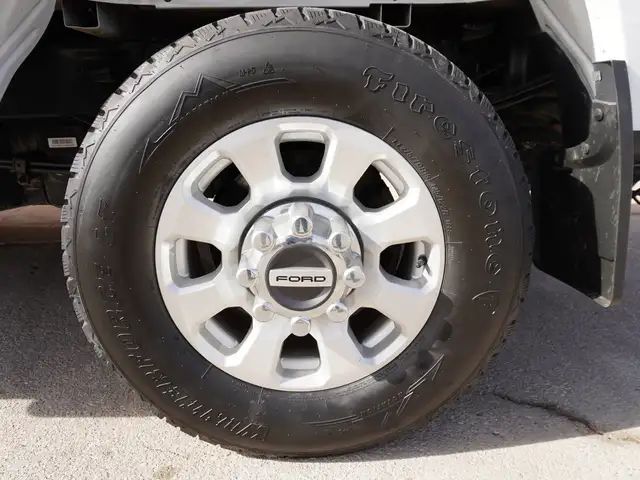 2023 Ford F-250 XLT 4WD SuperCab 6.75' Box -  7.3L GODZILLA - Photo 42