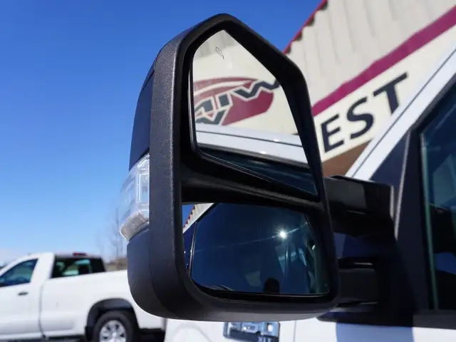 2018 Ford F-150 XTR 4x4 CREW CAB | Tonneau cover | only $29,800! - Photo 10
