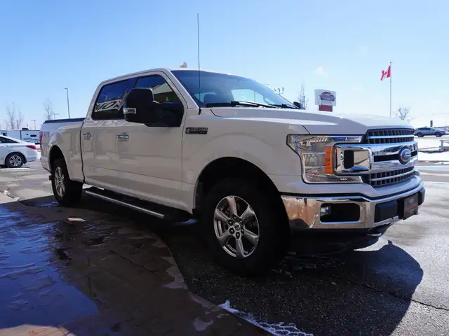 2018 Ford F-150 XTR 4x4 CREW CAB | Tonneau cover | only $29,800! - Photo 12