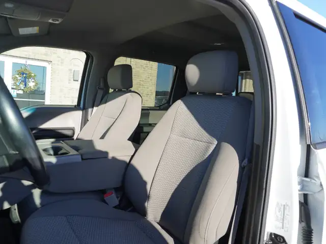 2018 Ford F-150 XTR 4x4 CREW CAB | Tonneau cover | only $29,800! - Photo 28