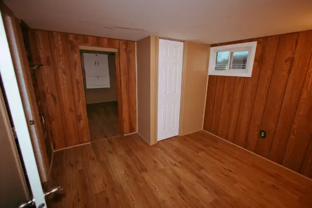 Basement Suite Near U of A - Photo 2