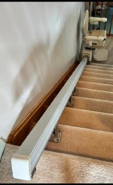 Stairlift Handicare 1100 Model  3 AVAILABLE - Photo 7