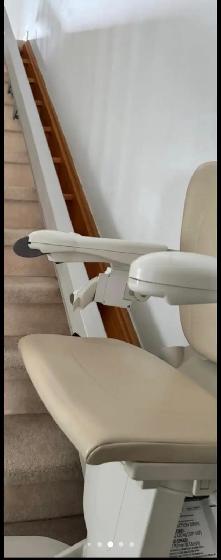Stairlift Handicare 1100 Model  3 AVAILABLE - Photo 8
