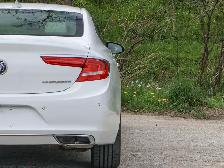 2018 Buick LaCrosse Preferred- 3.6L V6 - Remote Start - Photo 14