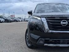 2024 Nissan Pathfinder SV - Photo 11
