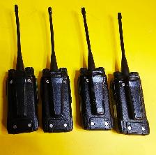 LOT OF 4x HYTERA BD502 WIRELESS RADIOS WALKIE TALKIES - Photo 5