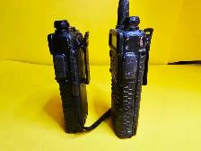 2X BAOFENG UV-5R WALKIE TALKIE RADIO WITH BATTERIES - Photo 6