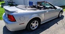 Mustang Convertible 2003 V6 Manual Jamais Sorti L'hiver) - Photo 2