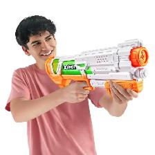 Deux pistolet a eau XSHOT pour un prix