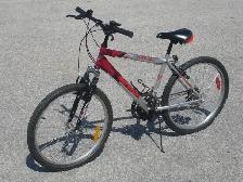 MID SIZE 24' SUPERCYCLE XTI-21 SERIES 21 SPD WITH SUSPENSION! - Photo 2