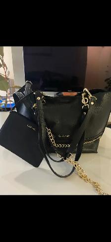 New Calvin Klein Leather Handbig with Wrist Wallry