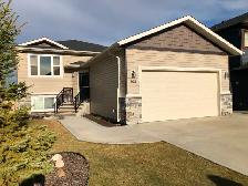 Available Immediately - 3 bed, 2 bath - Double Car Heated Garage