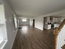 2 Bedroom Upper Unit Duplex - Utilities Included - Photo 2