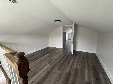 2 Bedroom Upper Unit Duplex - Utilities Included - Photo 5