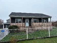 2 Bedroom Upper Unit Duplex - Utilities Included - Photo 9