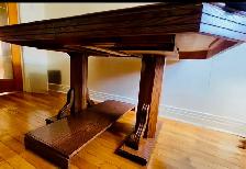Vintage Oak Table with chairs for sale! Table Vintage en bois - Photo 4