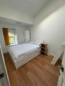 3 Bedrooms Downtown - Photo 6