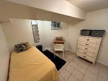 Furnished basement rooms and apartments Downtown Toronto! - Photo 3