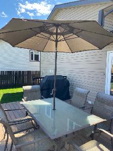 Patio Table and 6 Chairs and Umbrella - Photo 3