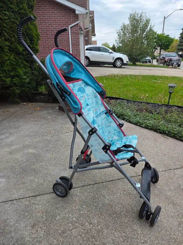 Kids's sun stroller with umbrella