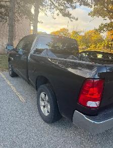 Dodge RAM 1500 - Photo 5