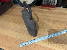 Antique heavy solid cast Iron #22 iron, weighs 22 lbs. - Photo 4