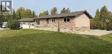 A Beautiful and Stunning Country House for sale. - Photo 2