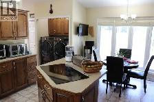 A Beautiful and Stunning Country House for sale. - Photo 10