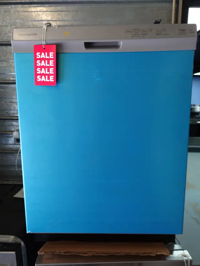 Frigidaire '24' Stainless Steel Dishwasher on Sale‼️