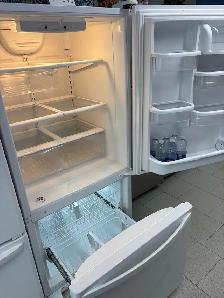 BESOIN D’UN FRIGO? ÈLECTROMÈNAGERS BARRIOS VOUS AIDE - Photo 3