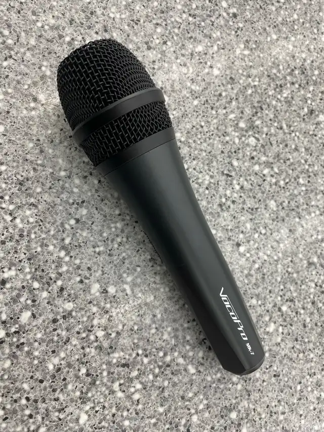VocalPro MK-7 Microphone