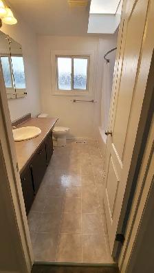 2 Bed, Full Bath, 1010 sq.ft Fully Separate Main Floor for Rent - Photo 6