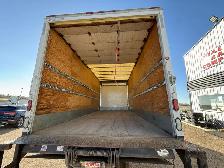 2009 International CF600 21 FOOT BOX - POWER LIFT - ONLY 117712 - Photo 5