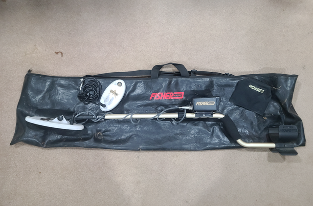 Fisher Goldbug 2 Metal Detector