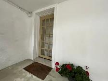 Bachelor apartment for rent, Bloor West Village